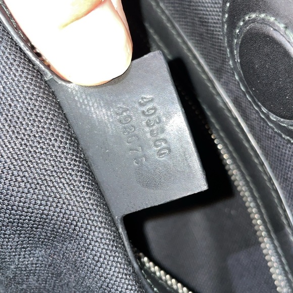 HUGE SALE!🎉Gucci Web Tote Bag GG Supreme Black with Navy and Red - Picture 6 of 6